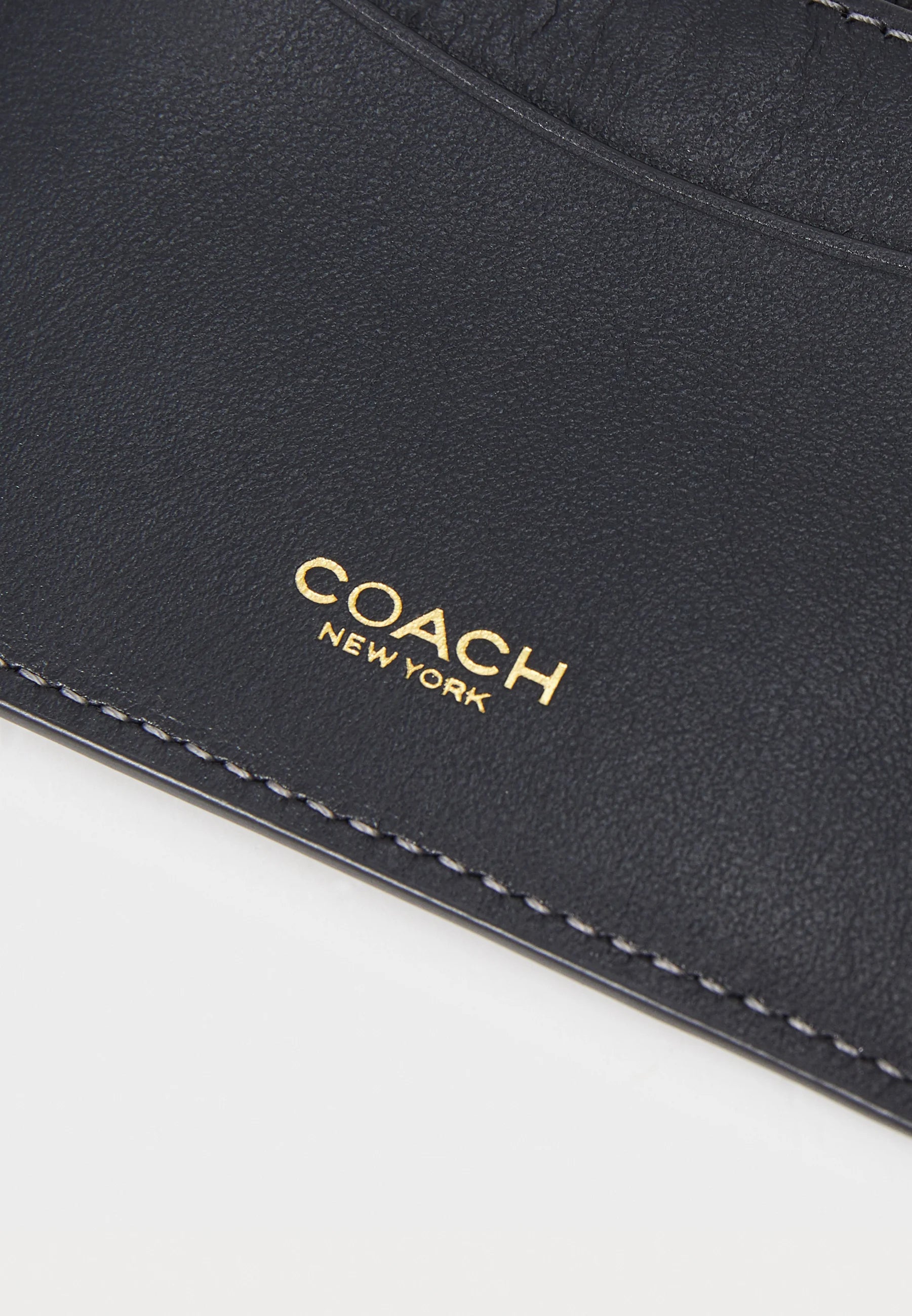 Coach Essential Card Negra