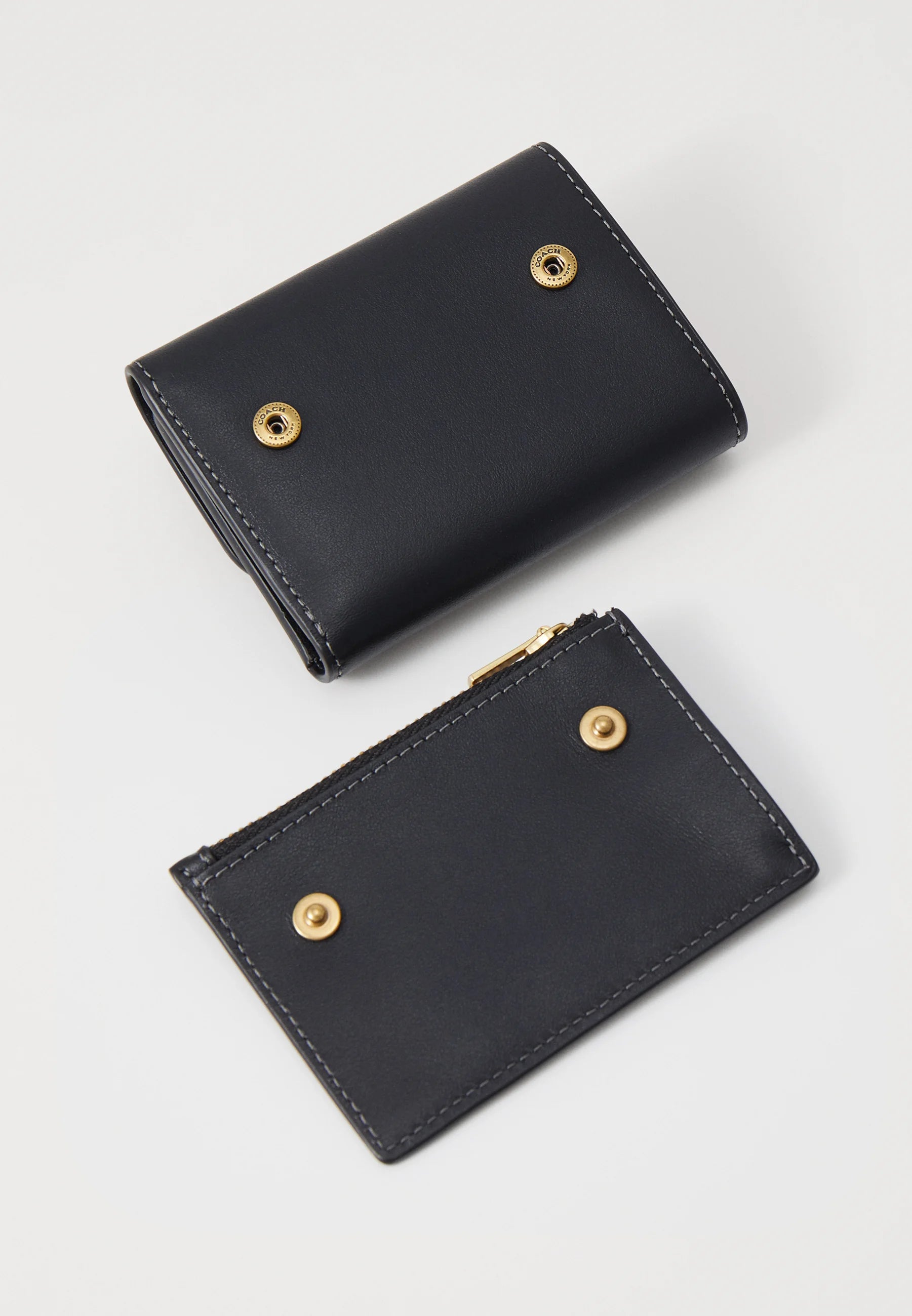 Coach Essential Card Negra