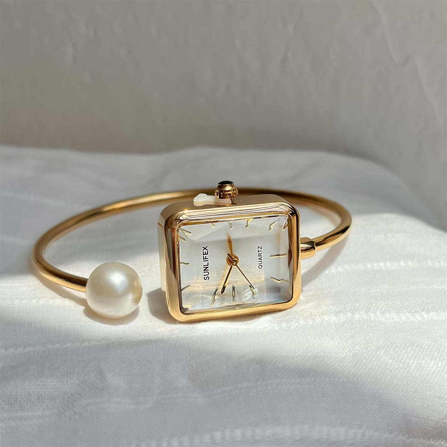 Reloj Cuadrado SUNLIFEX Rígido