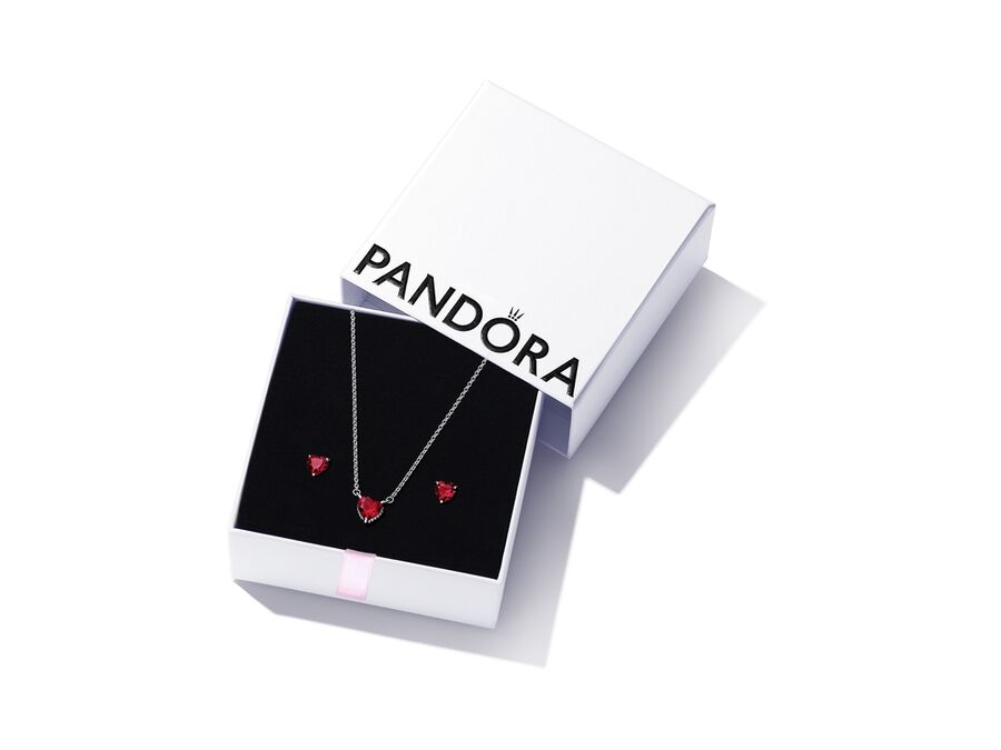 Set Corazon Rojo Halo Brillante (Collar + Pendientes)