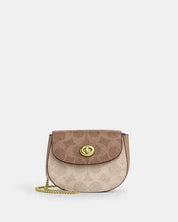 Coach Mini Turnlock  Beige con Cadena Dorada