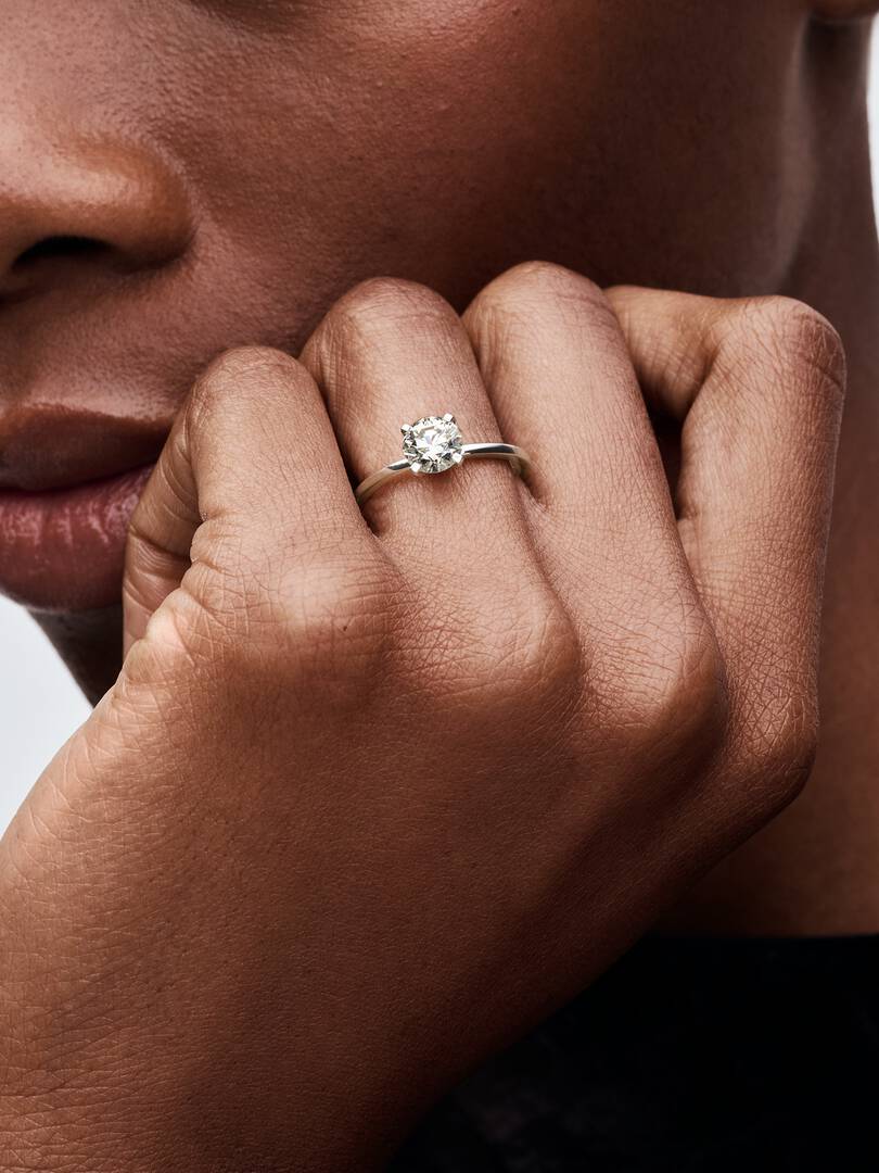 Anillo Solitario Zirconia Grande Brillante
