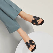 Hermès Oran – Cuero Negro